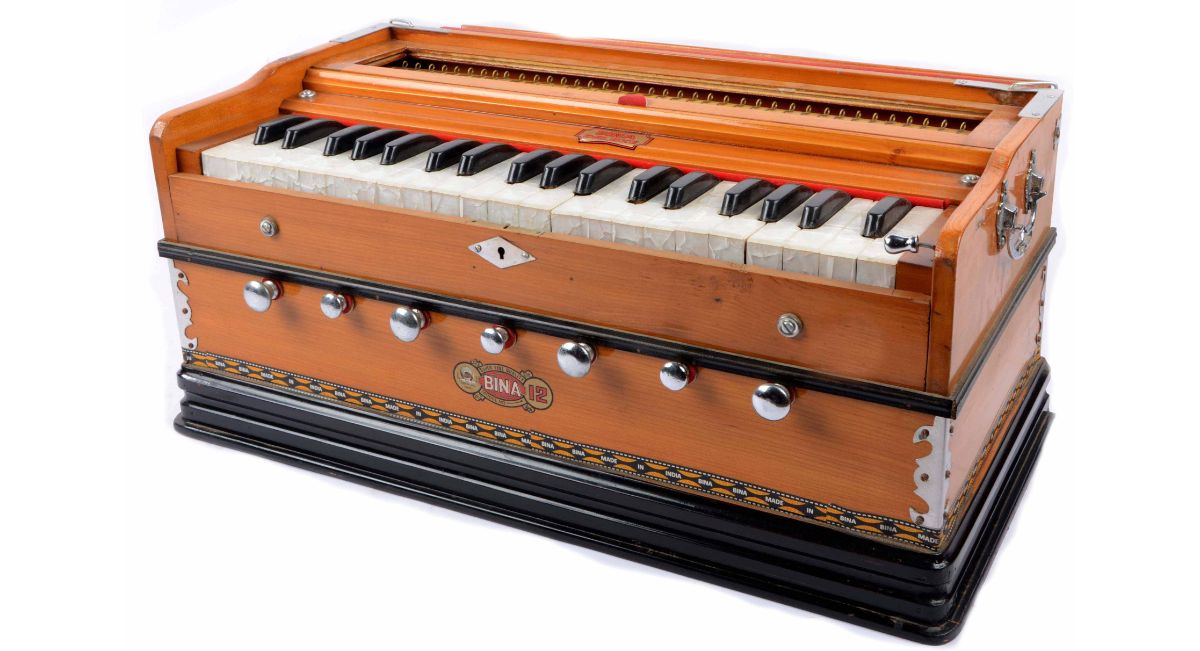 Harmonium BINA no. 12 INDIAN MUSICAL INSTRUMENTS